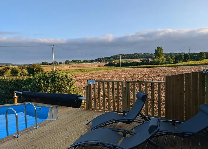 La Source Nyaraló *